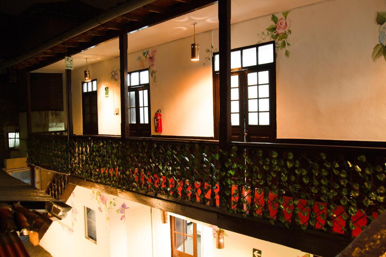 Bed and breakfast Tiyana House