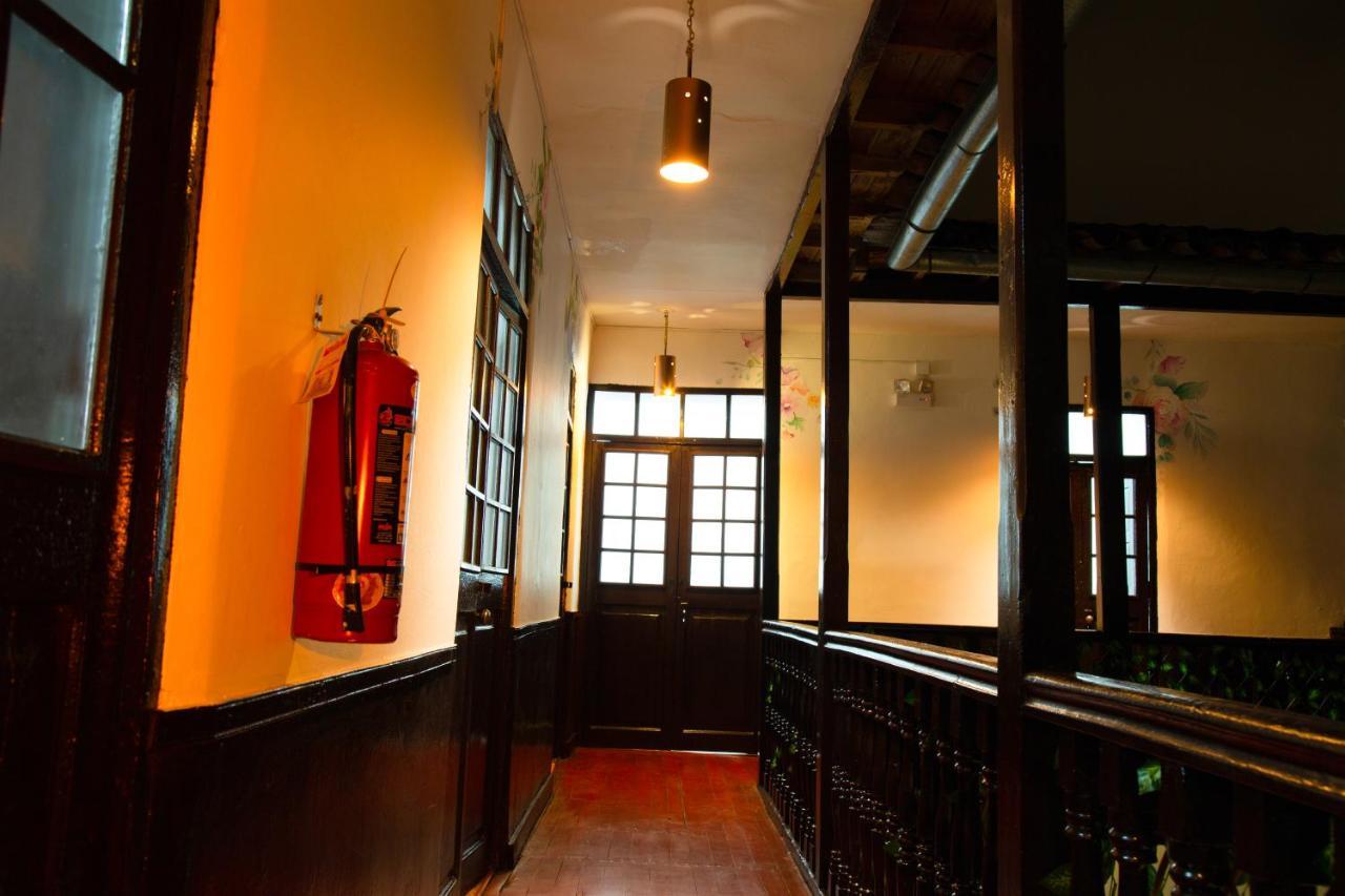 Tiyana House Bed & Breakfast *