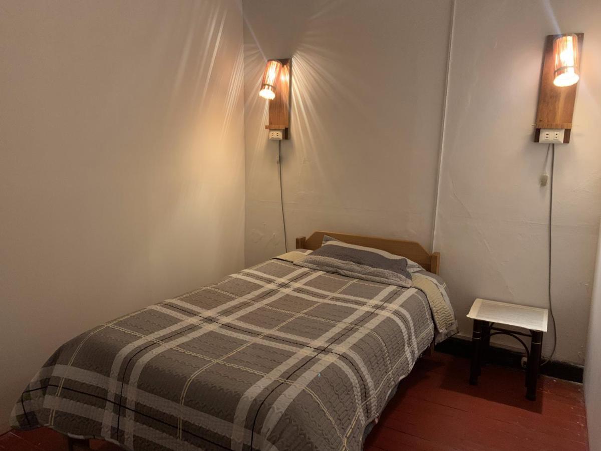 Tiyana House Bed & Breakfast *