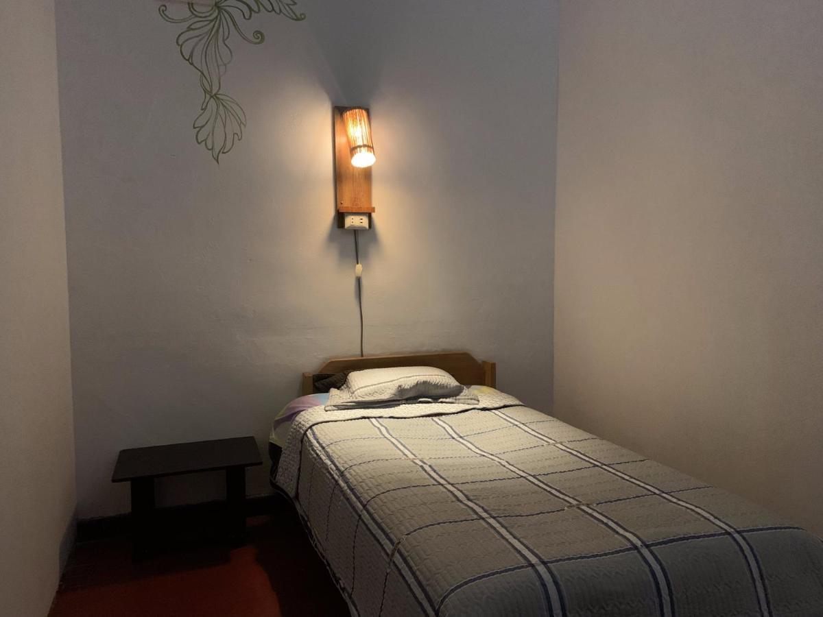 Tiyana House Bed and breakfast *